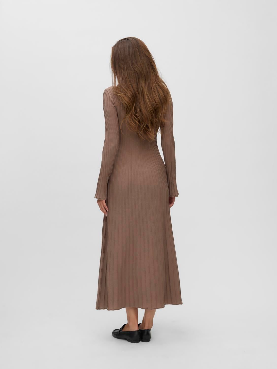 VMALESSANDRIA Long Dress - Fossil - VERO MODA & VILA Bergvik